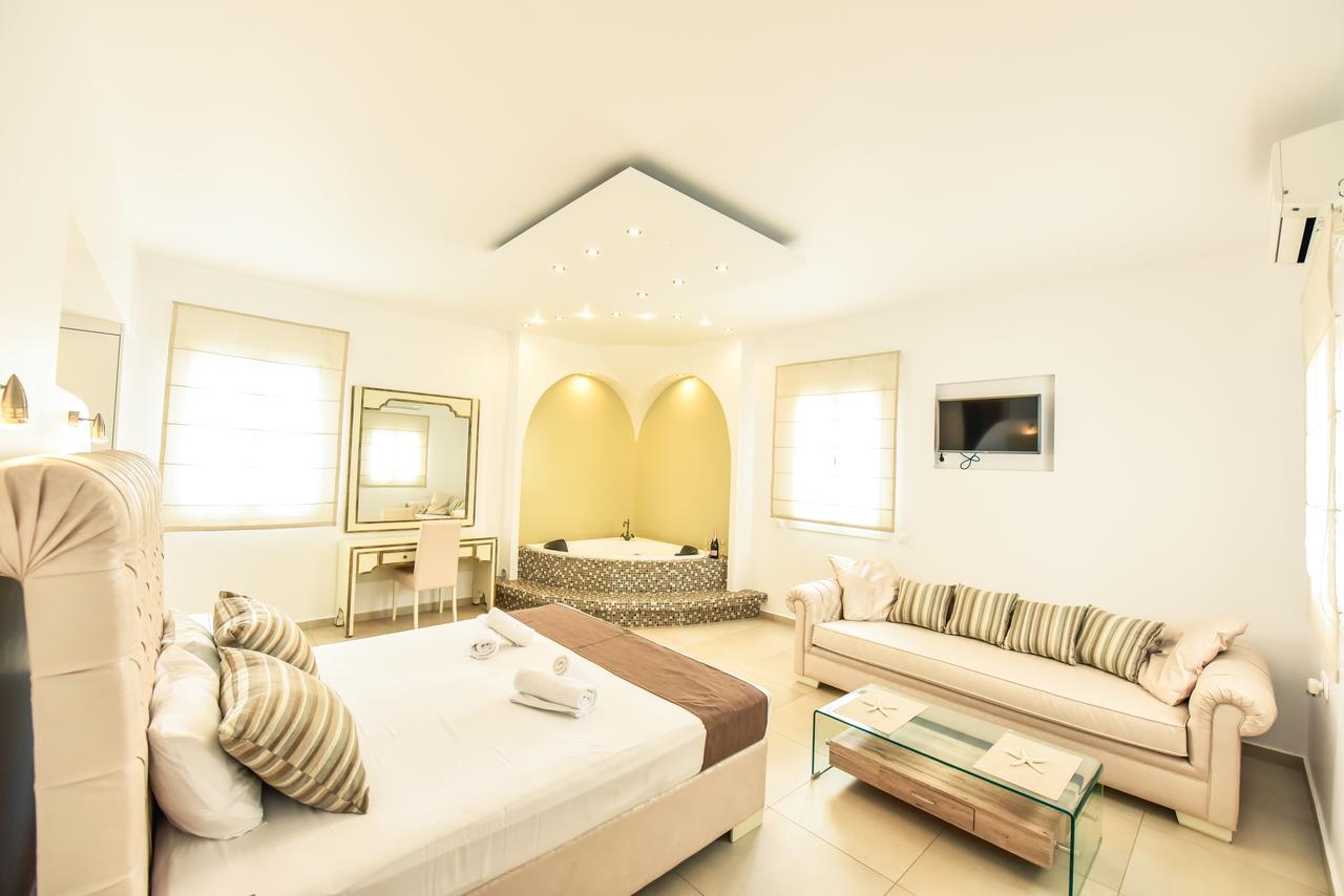 King Double Suite Hot Tub