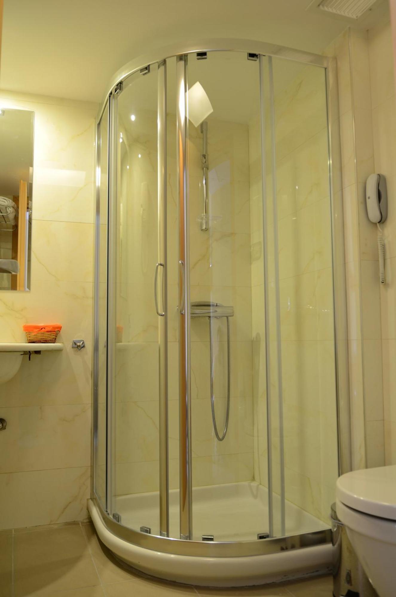 Single Room,1207972420:JPEG