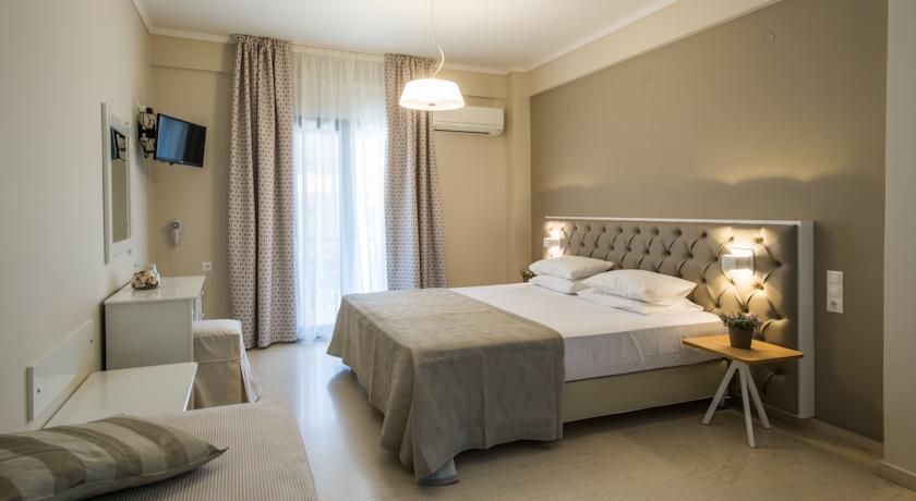 Doppelzimmer mit Balkon (3 Erwachsene)