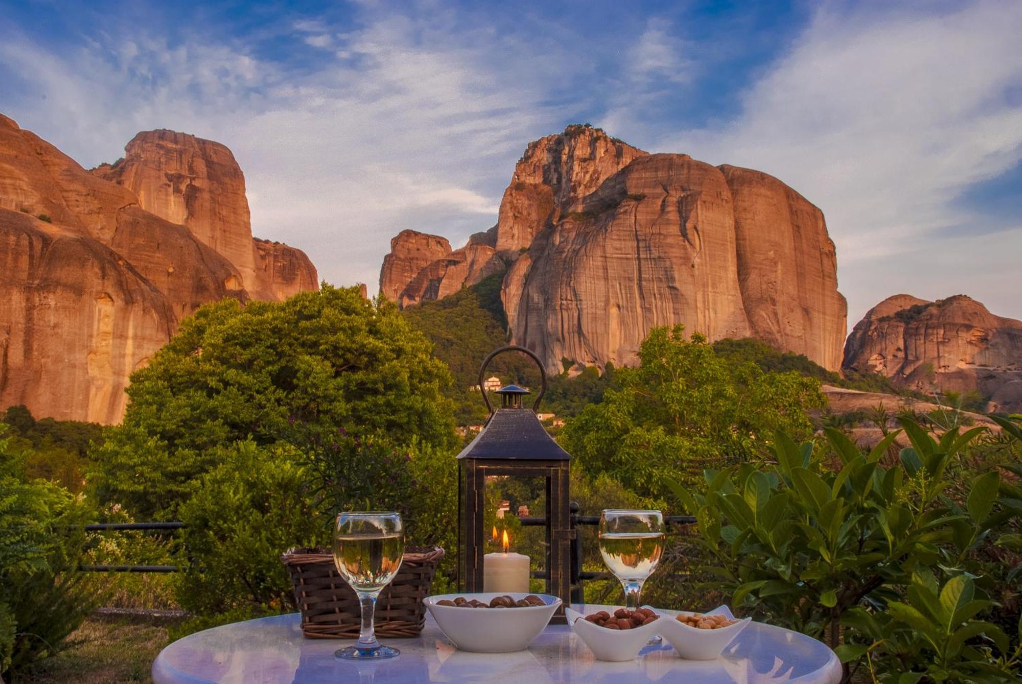 Triple Room Extra bed Panoramic Meteora View