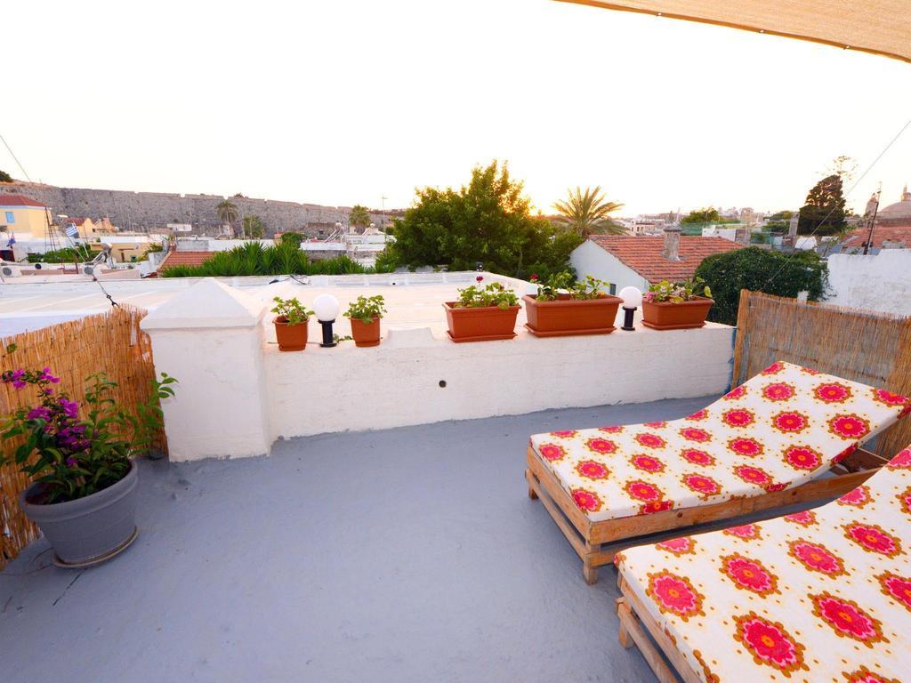 Chambre Triple avec Salle de Bains Privative Séparée