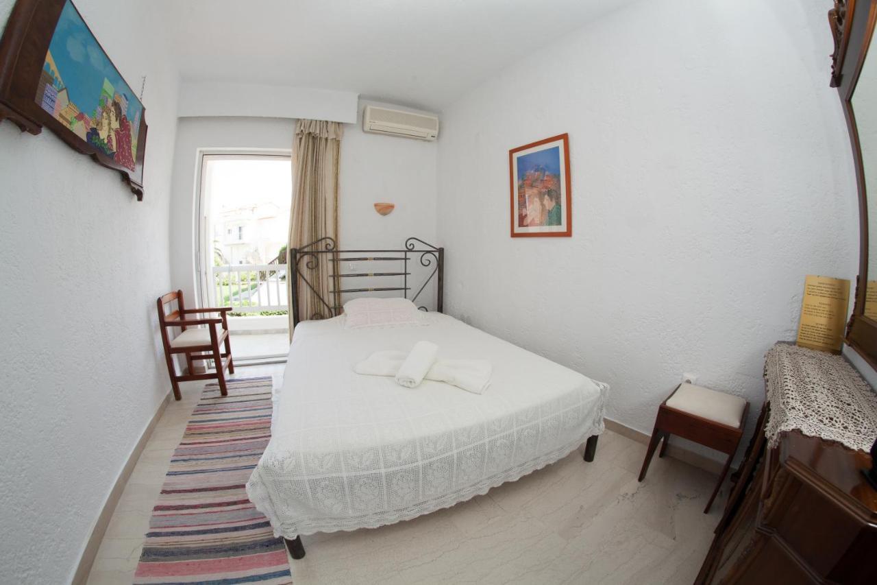 Single Room with Garden View,695479098:JPEG