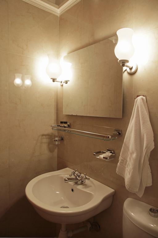 Double Room,79509576:JPEG