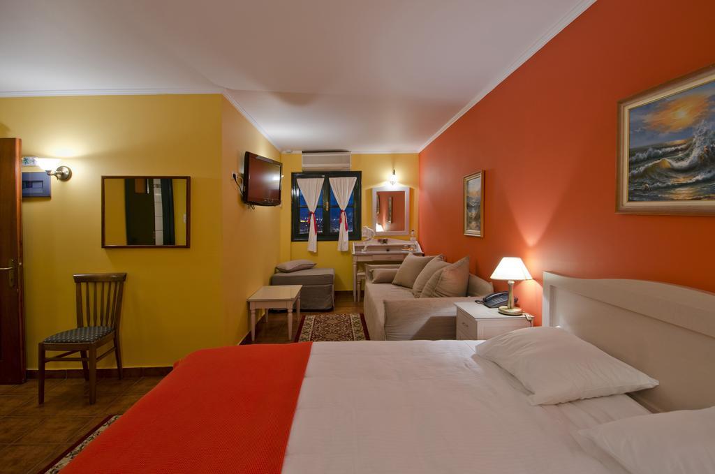 Triple Room,70417247:JPEG