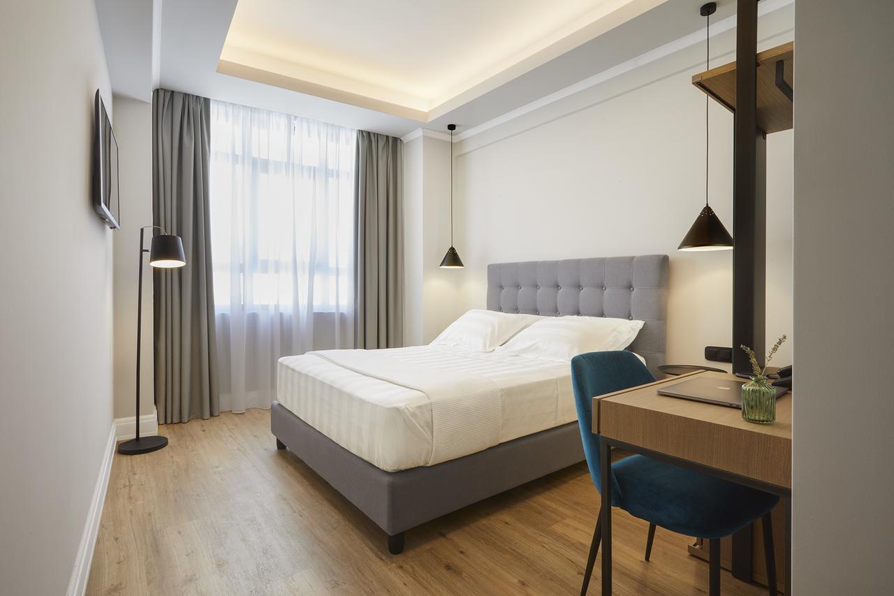 Superior Double Room Urban View