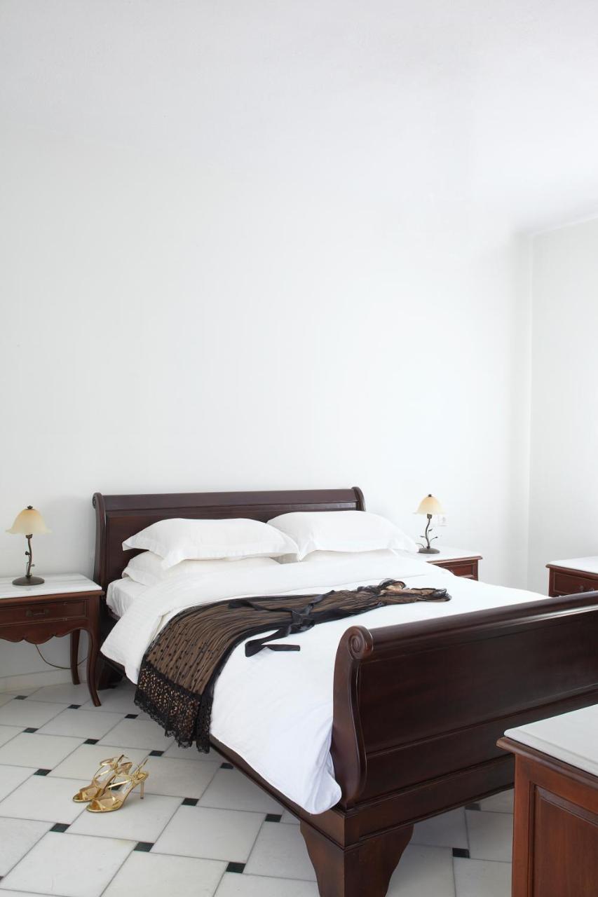 Grand Villa Sea View with Outdoor Hot Tub,1273465756:JPEG