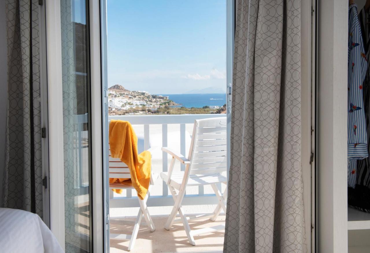 Quarto Deluxe com Cama de Casal ou 2 de Solteiro e Vista do Mar