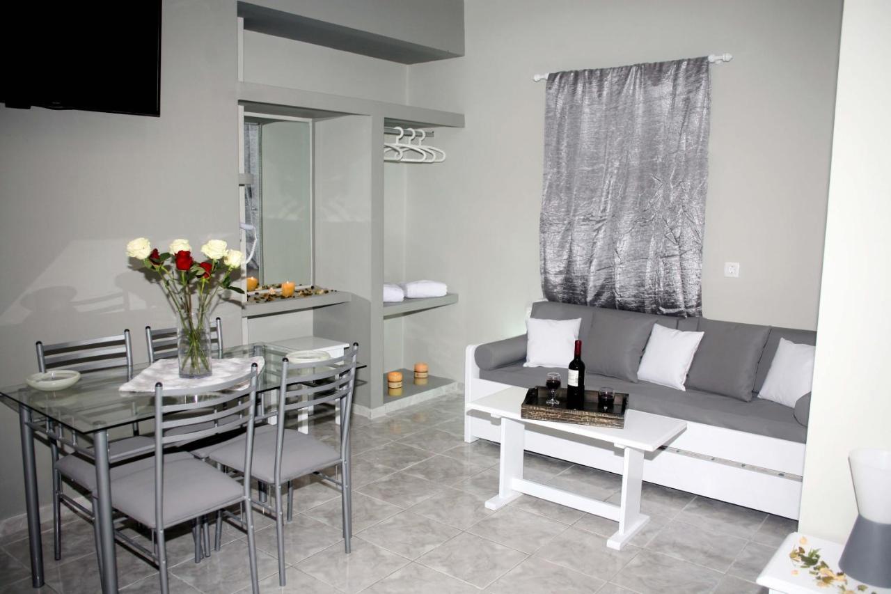 Luxury Triple Room,1540955179:JPEG