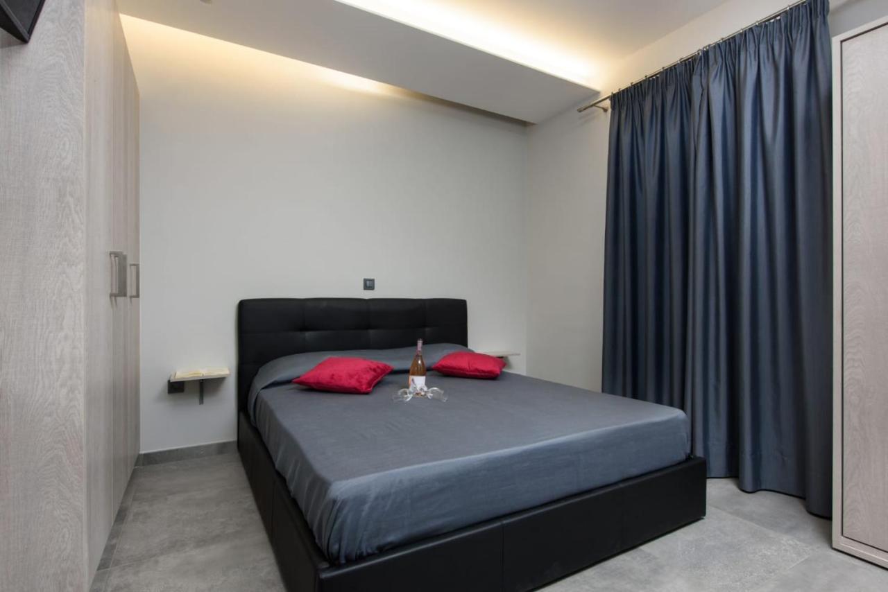 Apartment with Sea View,754163584:JPEG