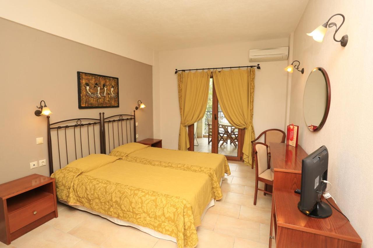 Standard Double or Twin Room with Balcony,757320175:JPEG