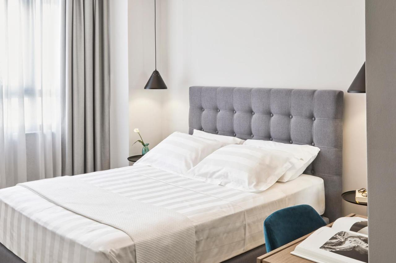 Superior Double Room Urban View