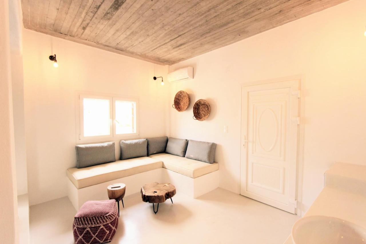Deluxe Suite with Outdoor Hot Tub