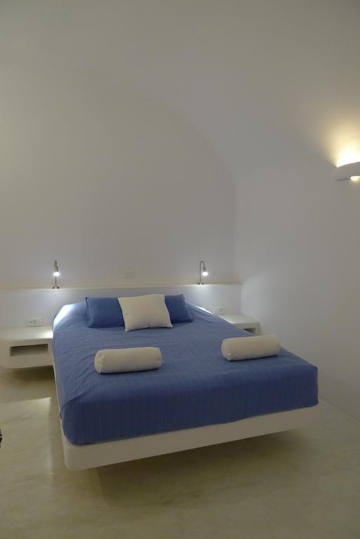 Junior Cave House Suite with Caldera View,79809036:JPEG