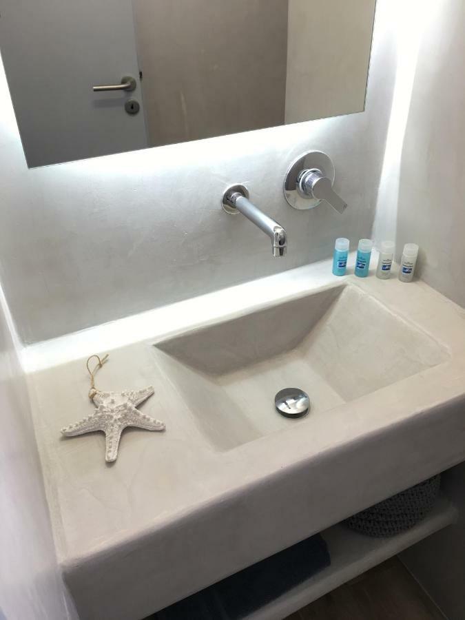 Deluxe Double Room with Balcony and Sea View,798474024:JPEG