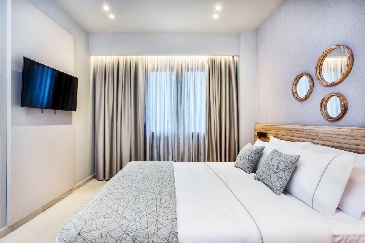 One-Bedroom Deluxe Apartment