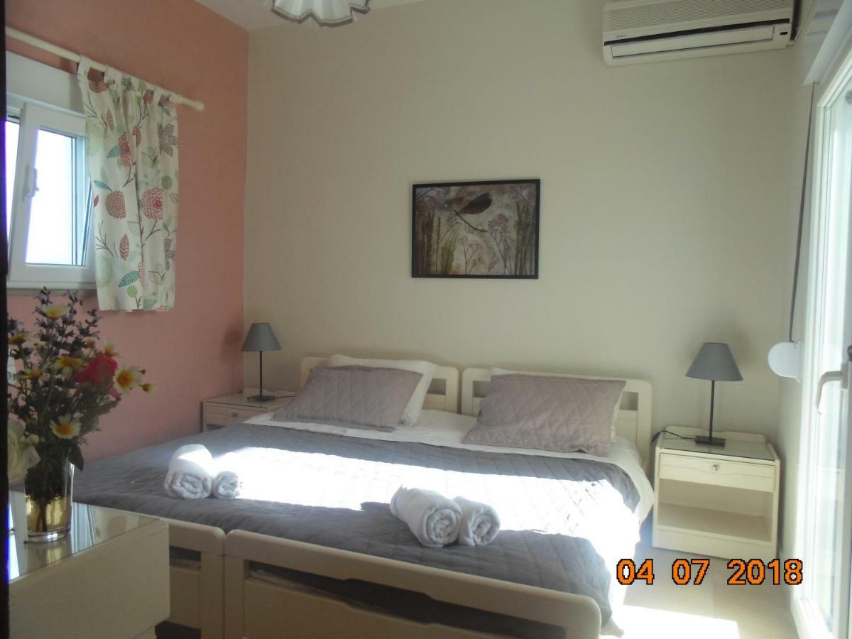 One-Bedroom Apartment with Sea View-Upper Floor,804969339:JPEG