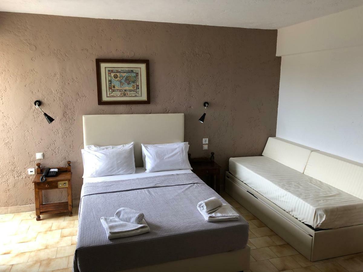 Chambre Triple Standard avec Vue sur le Jardin