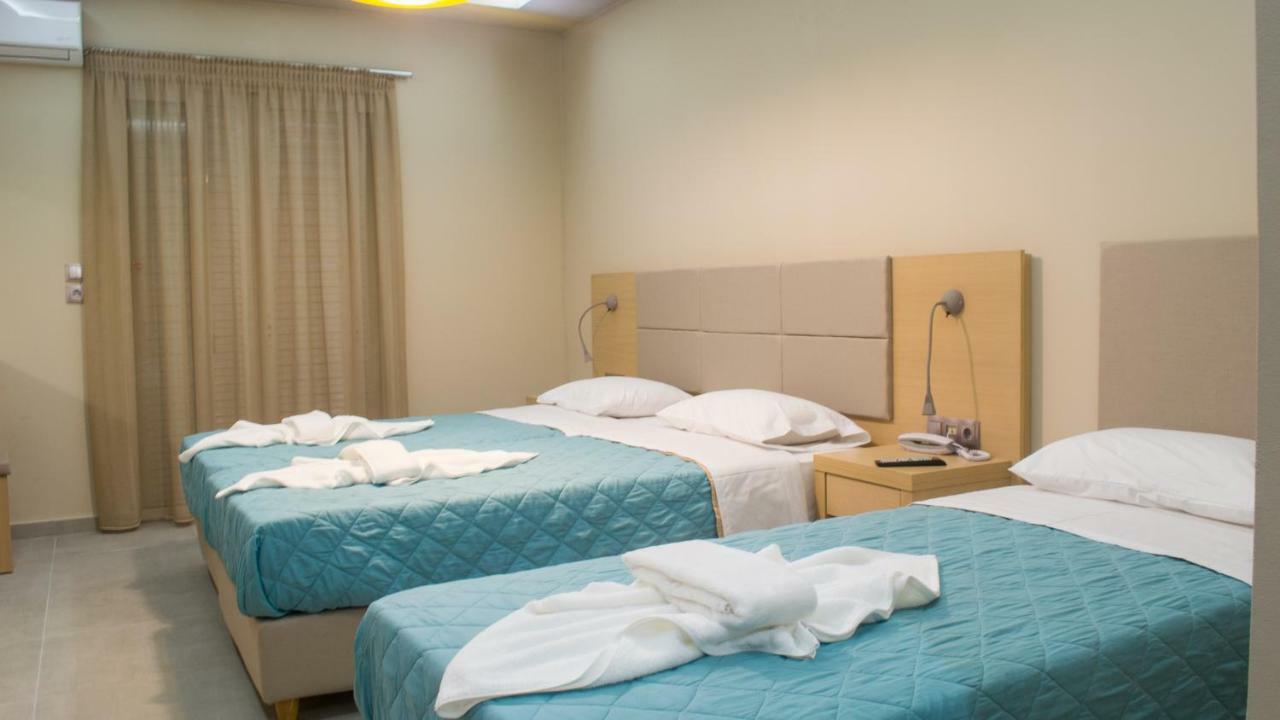 Superior Triple Room,812817840:JPEG