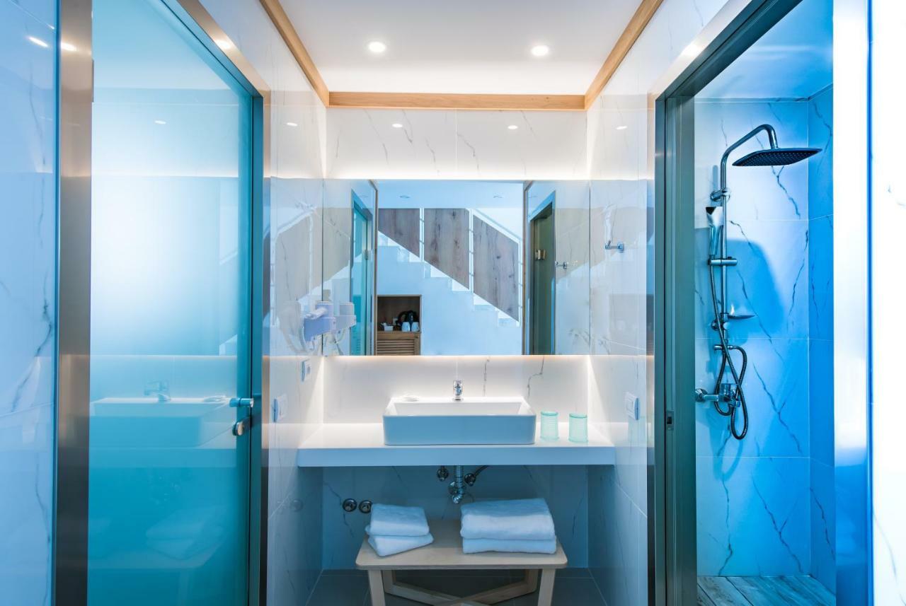 Duplex - Accès Direct à la Piscine (12 ans et plus)
