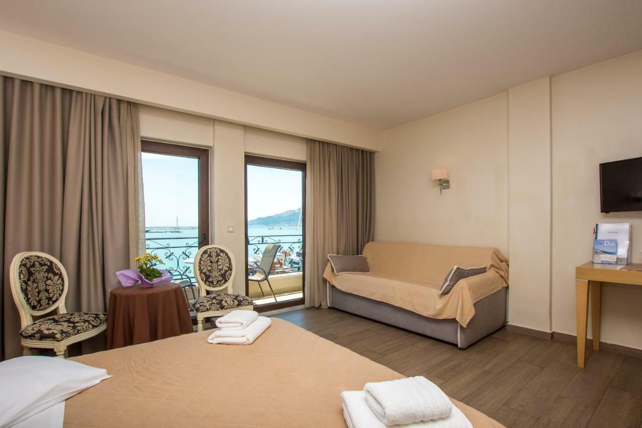 Triple Room Sea View