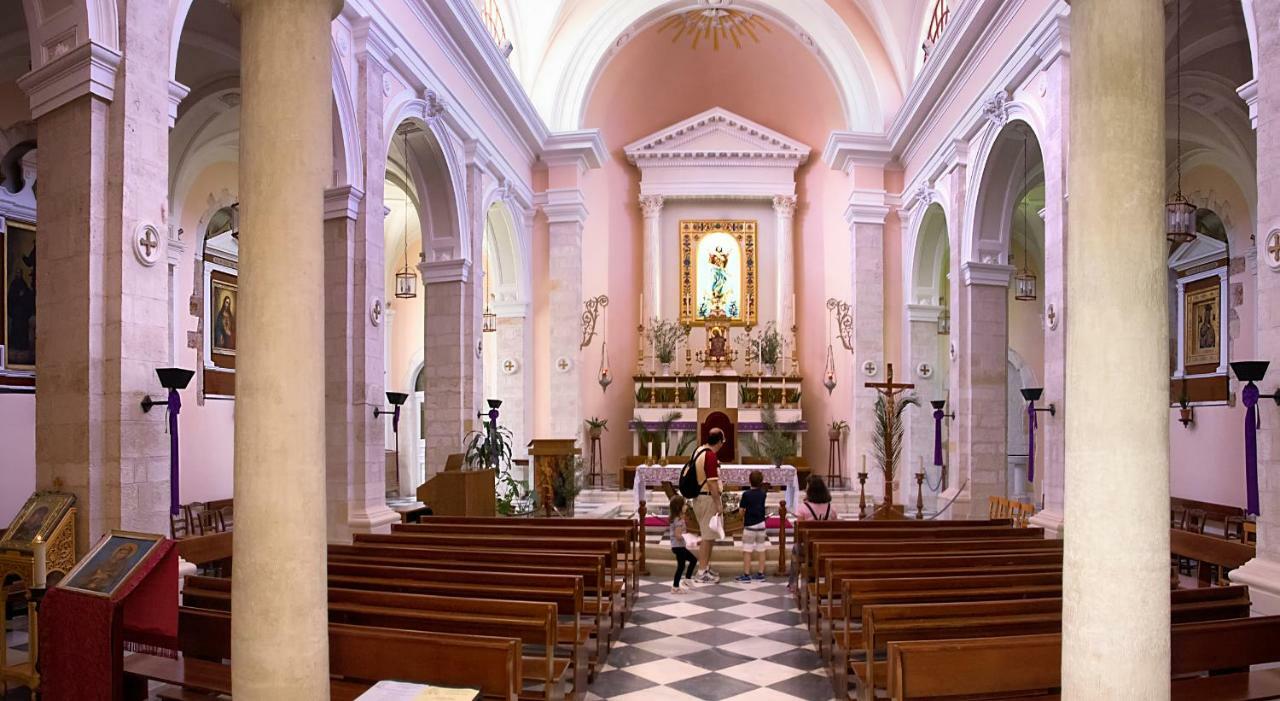 Studio with Sea View,891881101:JPEG