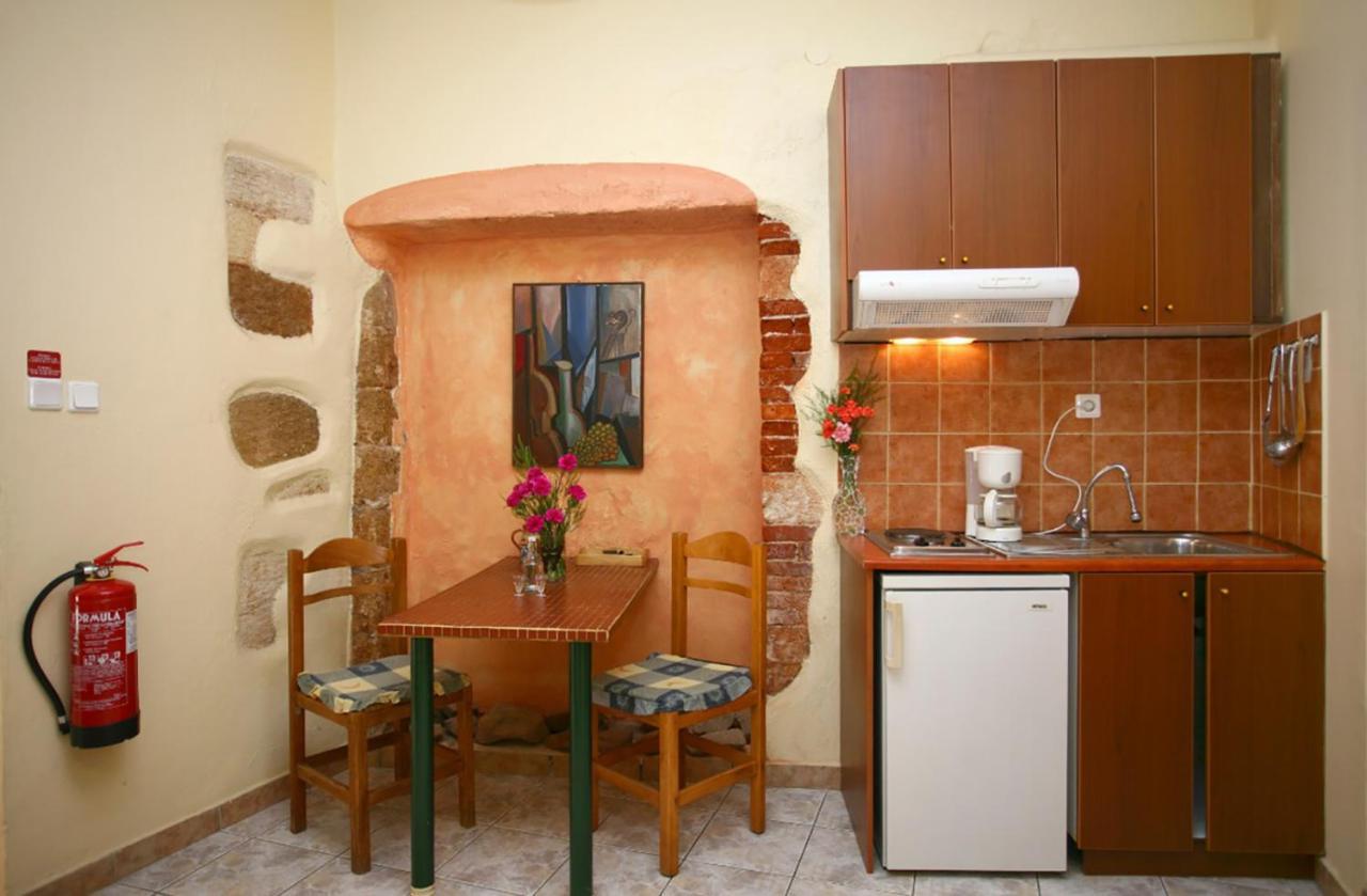 Offre Spéciale - Chambre Double - Rez-de-Chaussée