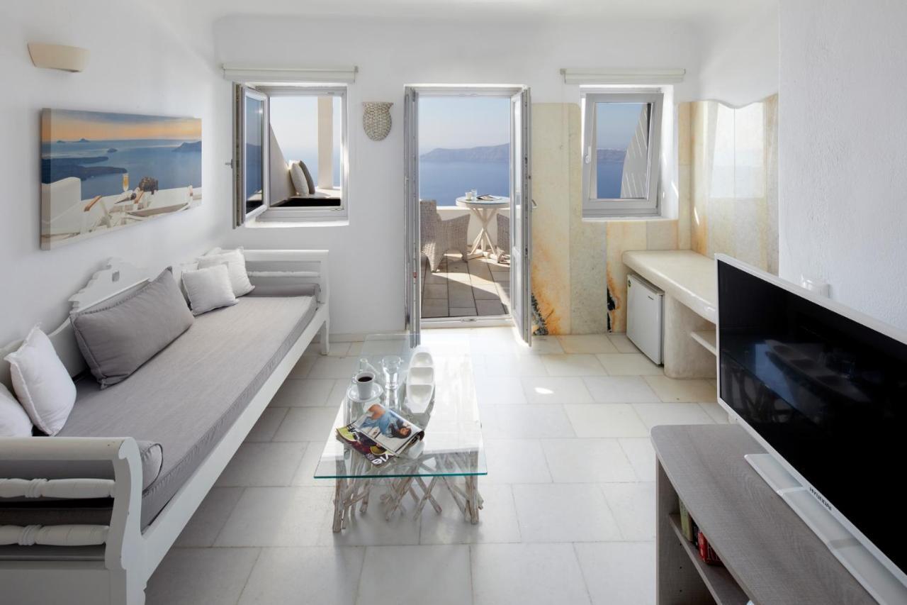 Superior Suite with Hot Tub and Caldera View,925802542:JPEG