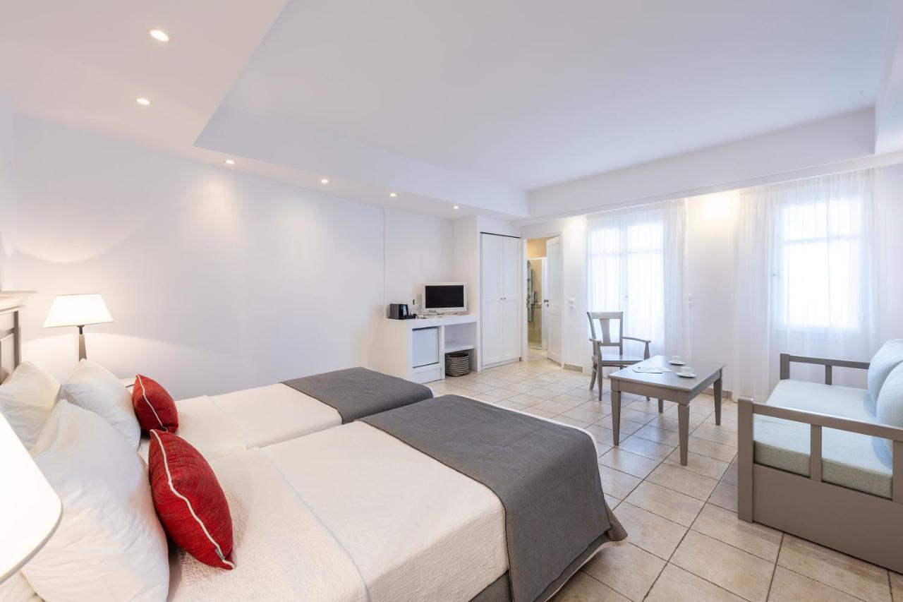 Suite Junior - Vue Frontale sur Jardin