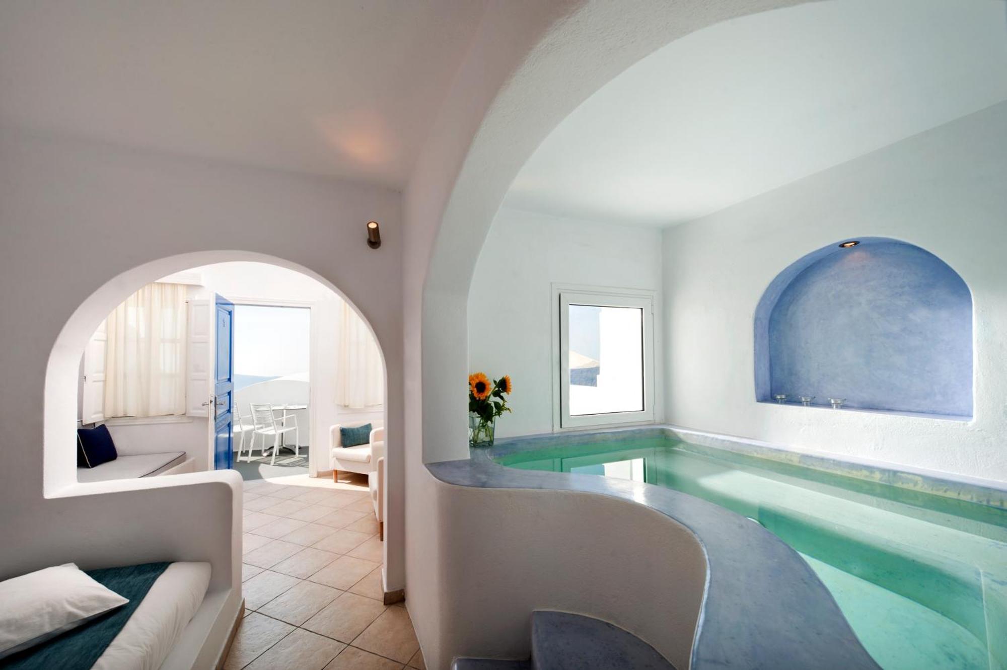 Honeymoon Double Room Heated Whirlpool Caldera Sunset View