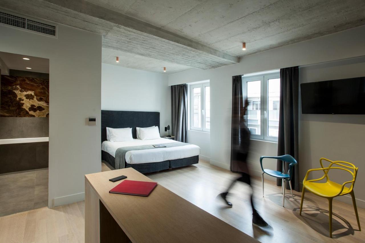 Family Room with Bath,957041923:JPEG