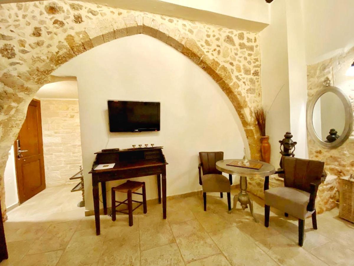 Standard Suite