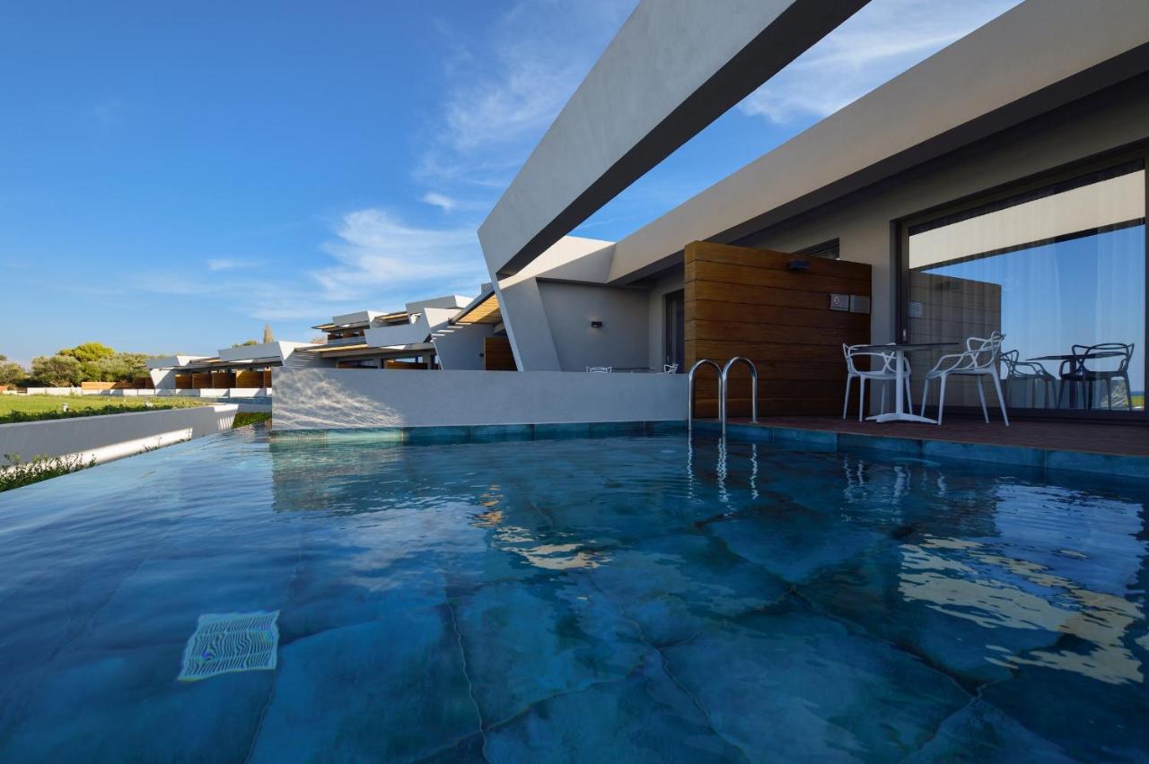 Suite Lune de Miel avec Piscine Privée - Vue sur Mer