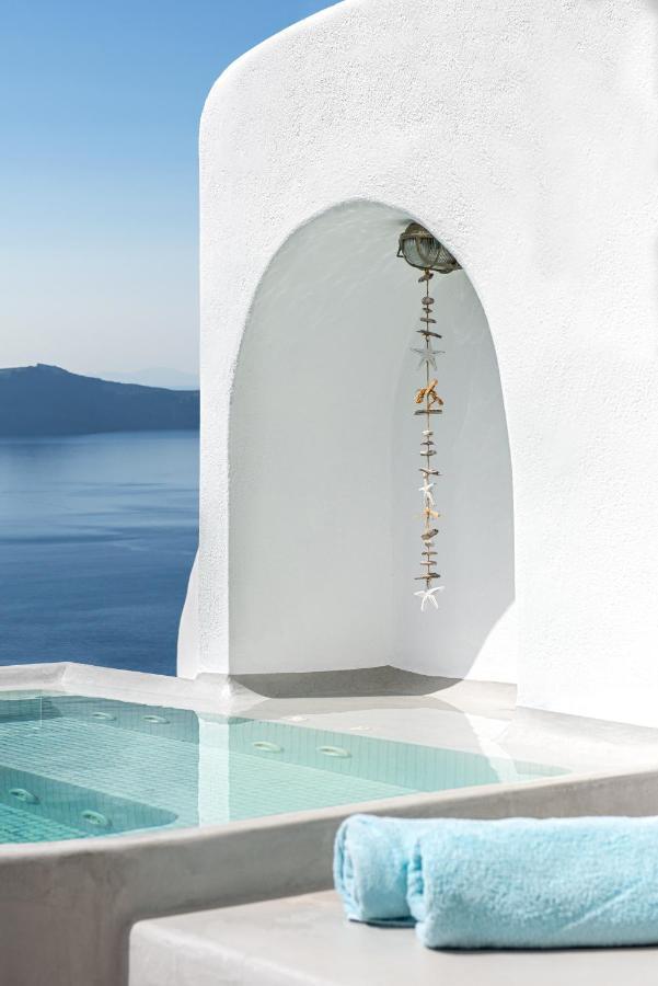 Emerald Suite with Hot Tub and Caldera View,990327730:JPEG