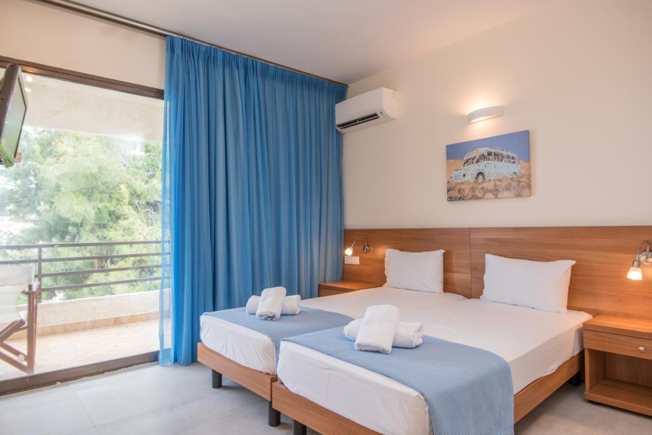 Τρίκλινο Δωμάτιο