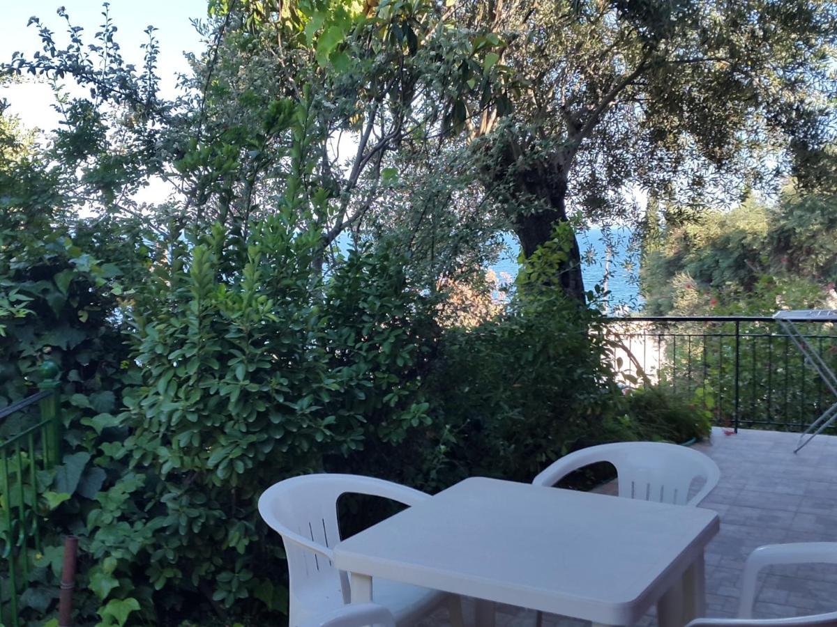 Triple Room Terrace
