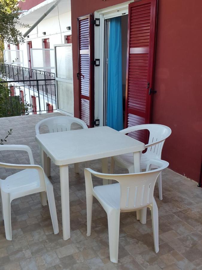 Triple Room Terrace