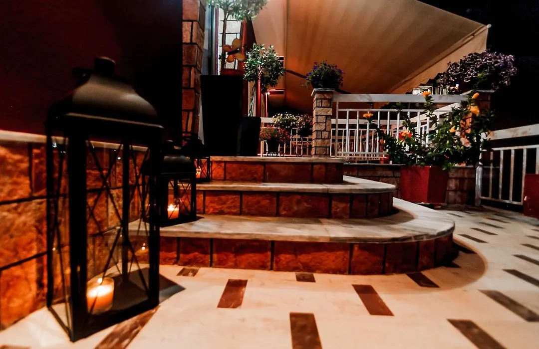 Hotel Torini-1
