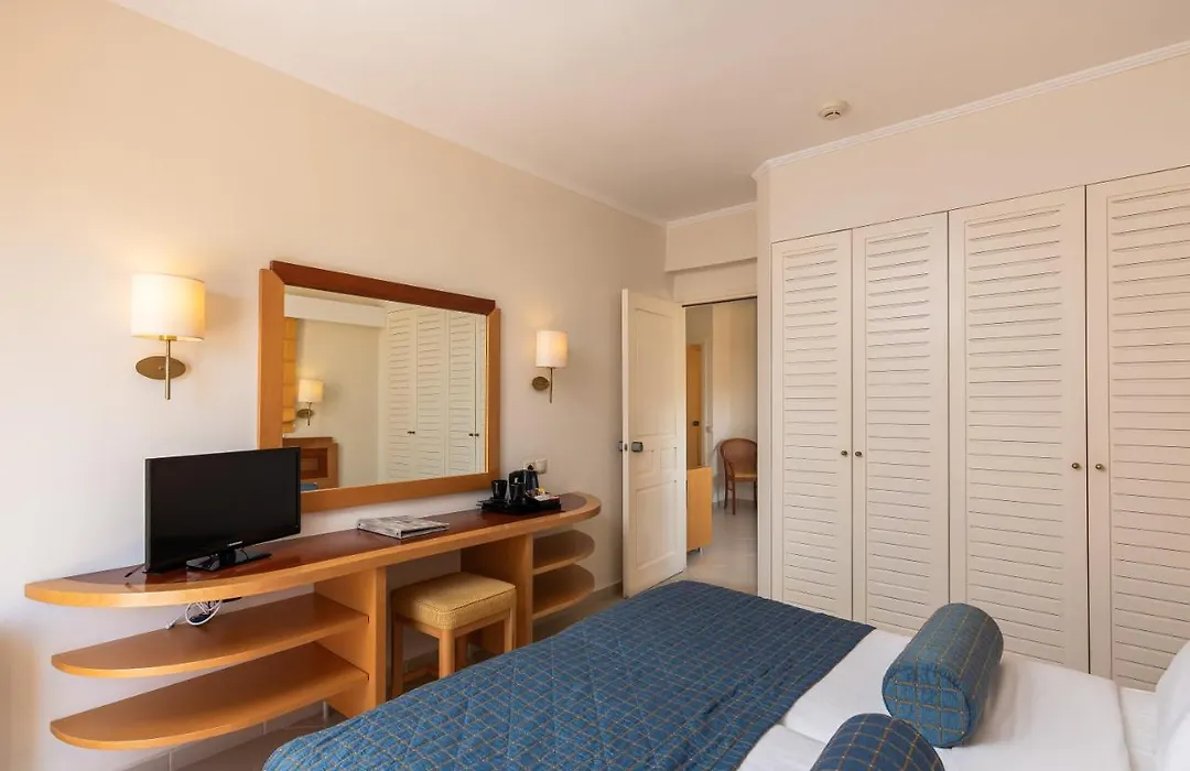 Anissa Beach Hotel-1