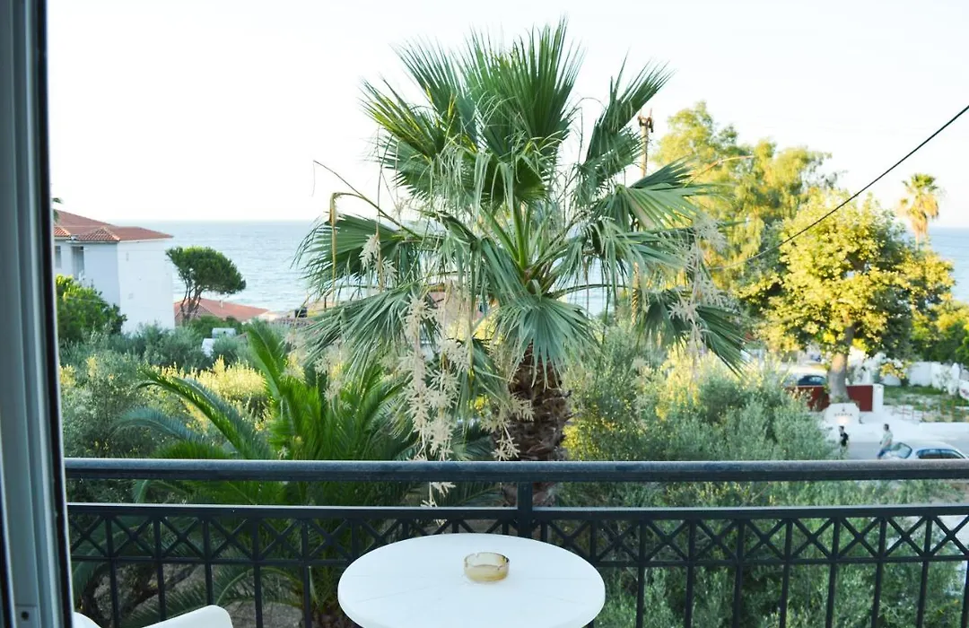 Paradise Beach Apartments-1