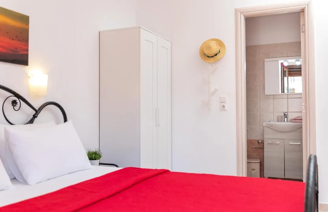Naxos Diamond Studios Apartments-1