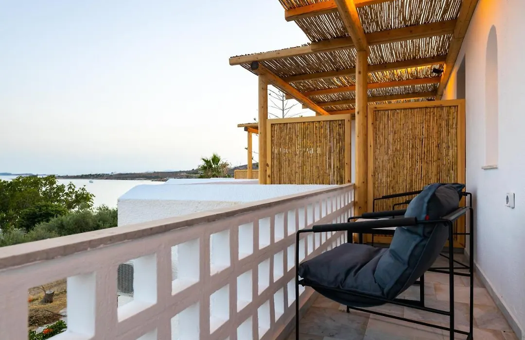 Omilos Beachfront House-1