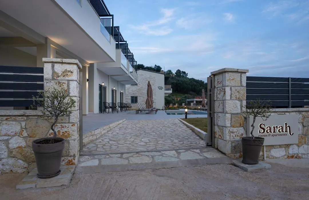 Sarah Luxury Rooms-1