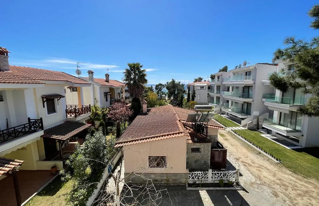Galazia Akti Seaside Apartments-1