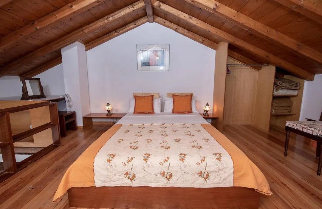 Aeolos Guesthouse-1