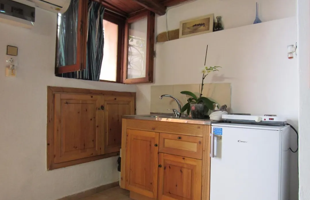 Guesthouse Chryssoula-1