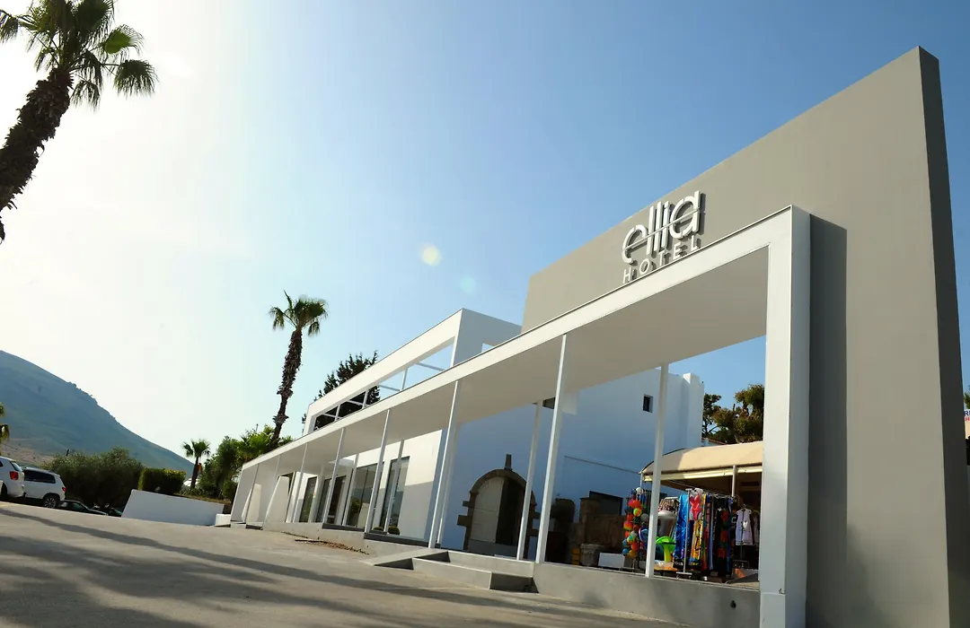 Ellia Hotel-1