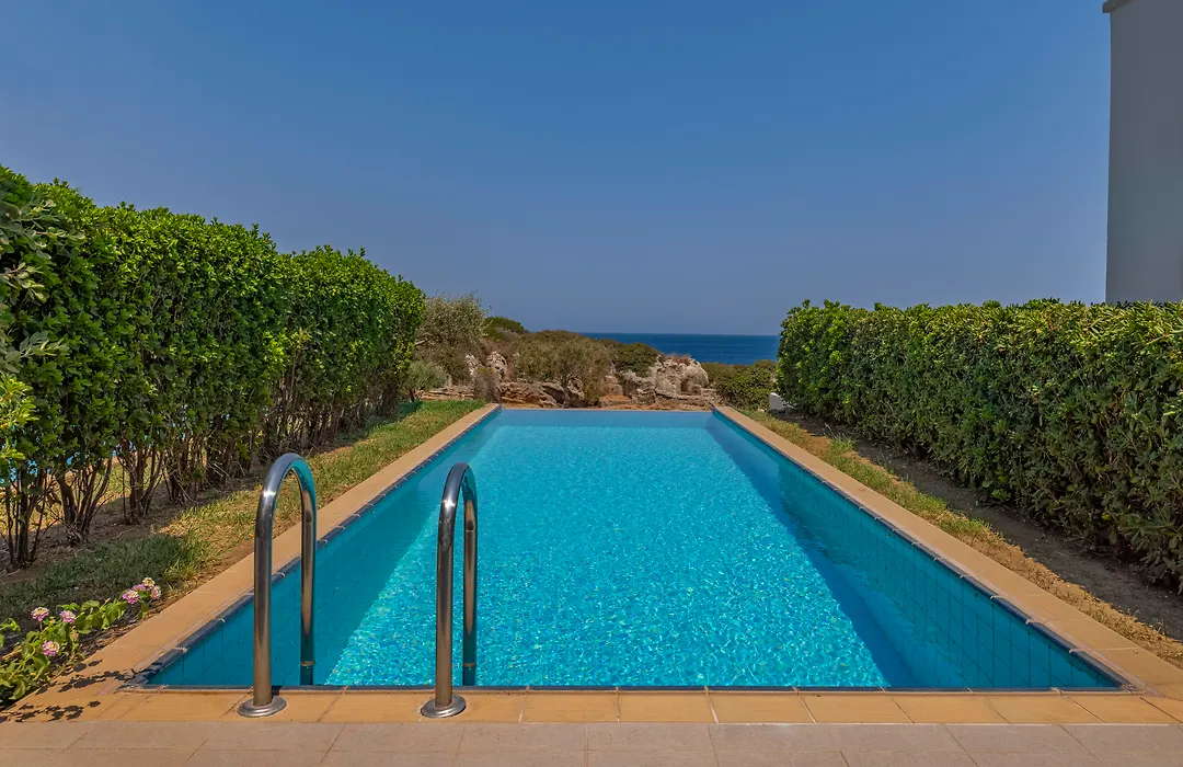Kresten Royal Euphoria Resort-1