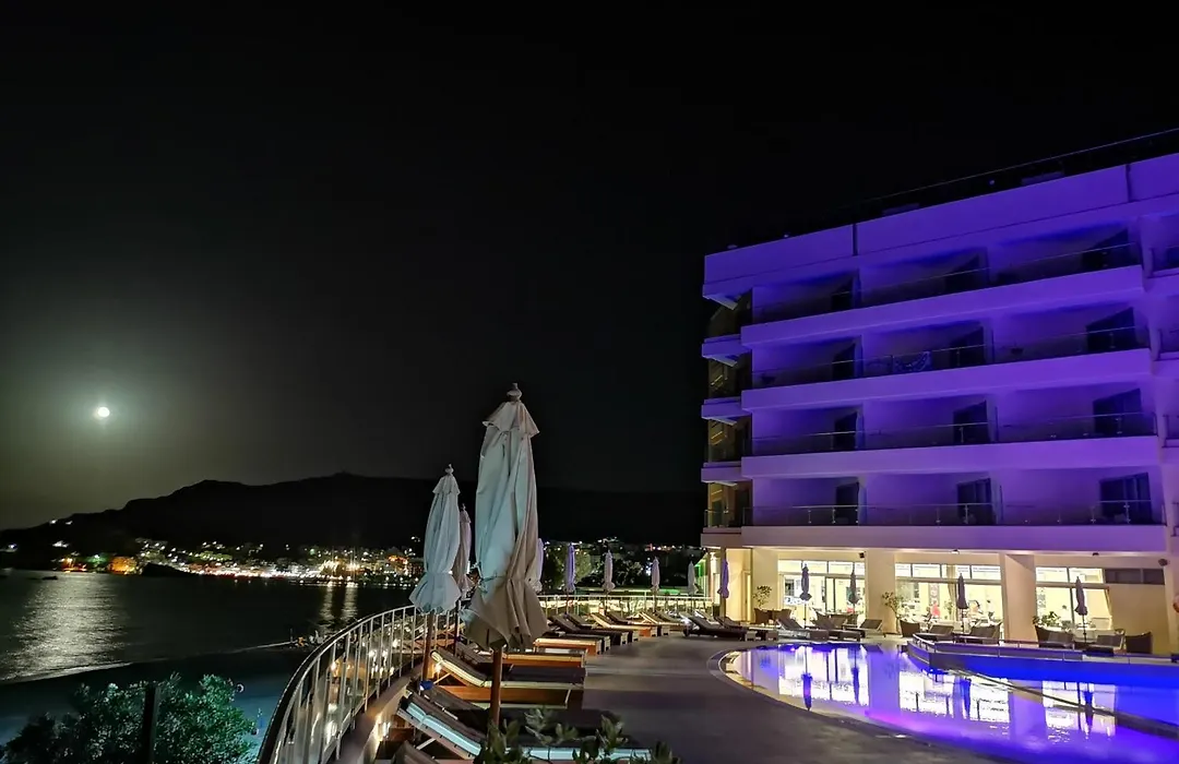 Konstantinos Palace-1