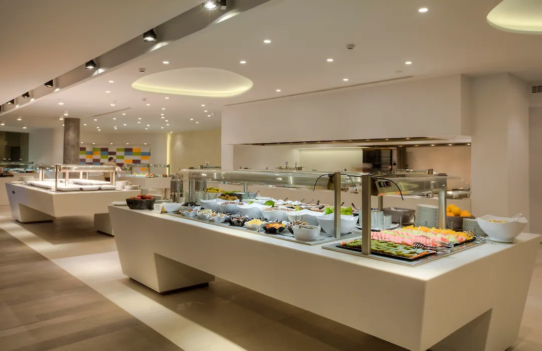 Caravia Beach Hotel-1