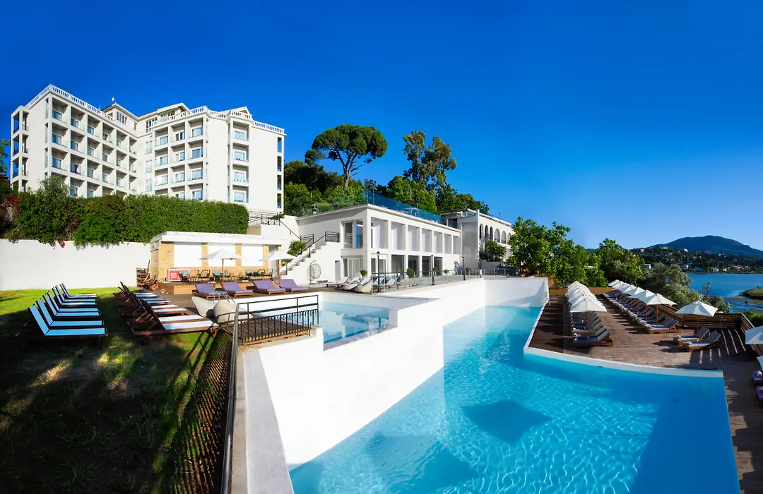 The Royal Grand Hotel-1